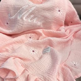 Muslin proizvodi za bebe: jastučnice, prekrivači, trakice, gumice, tetra pelene i donja plahta za krevetić