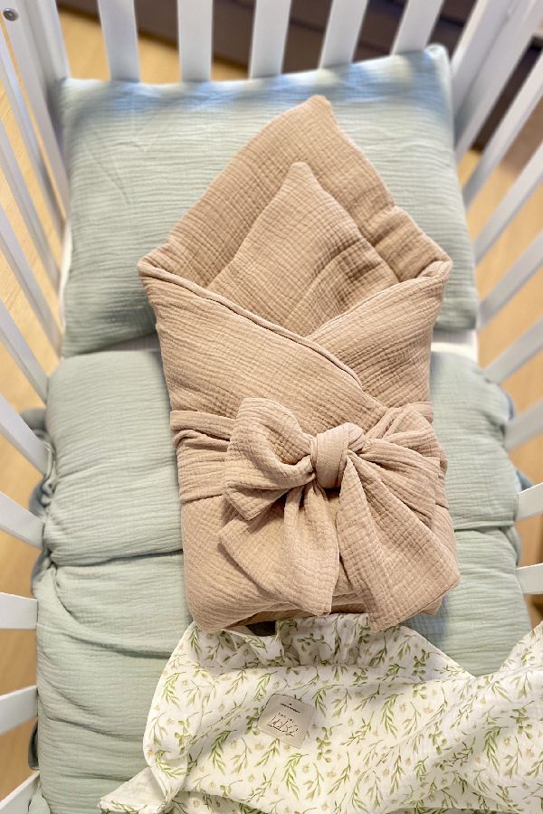Muslin komplet za bebe, baby jastuk, plahta, prekrivač i dekica